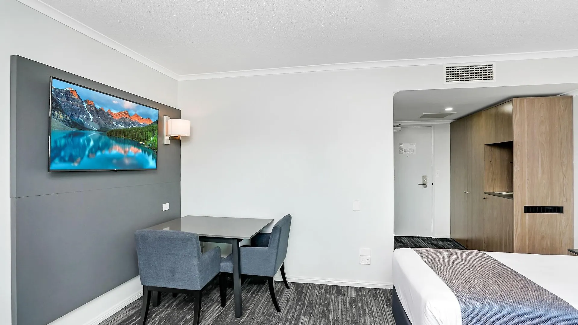 Cairns Sheridan Hotel Australia