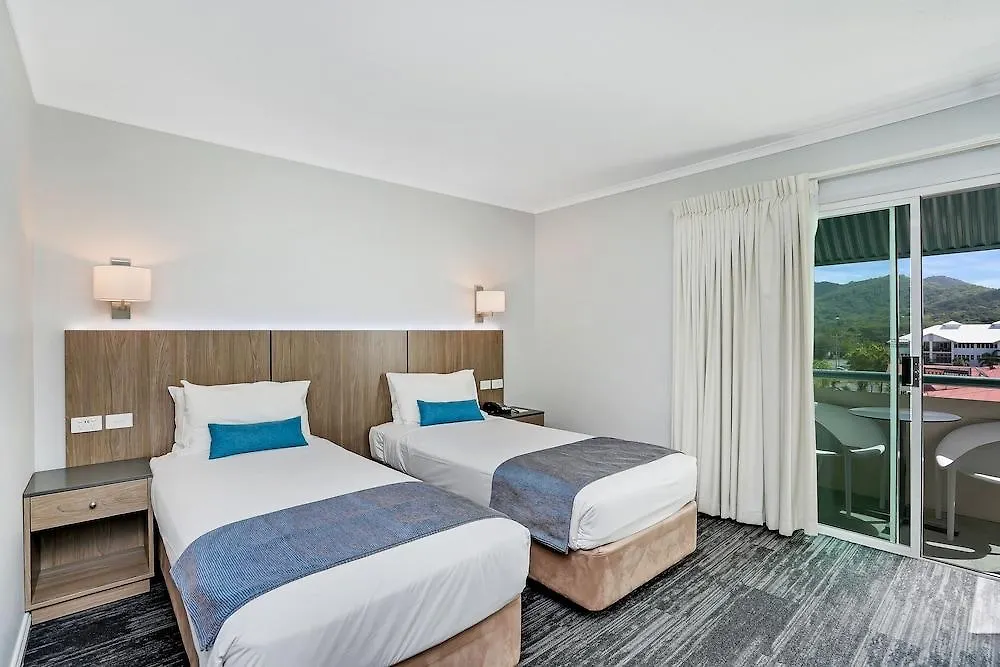 Cairns Sheridan Hotel