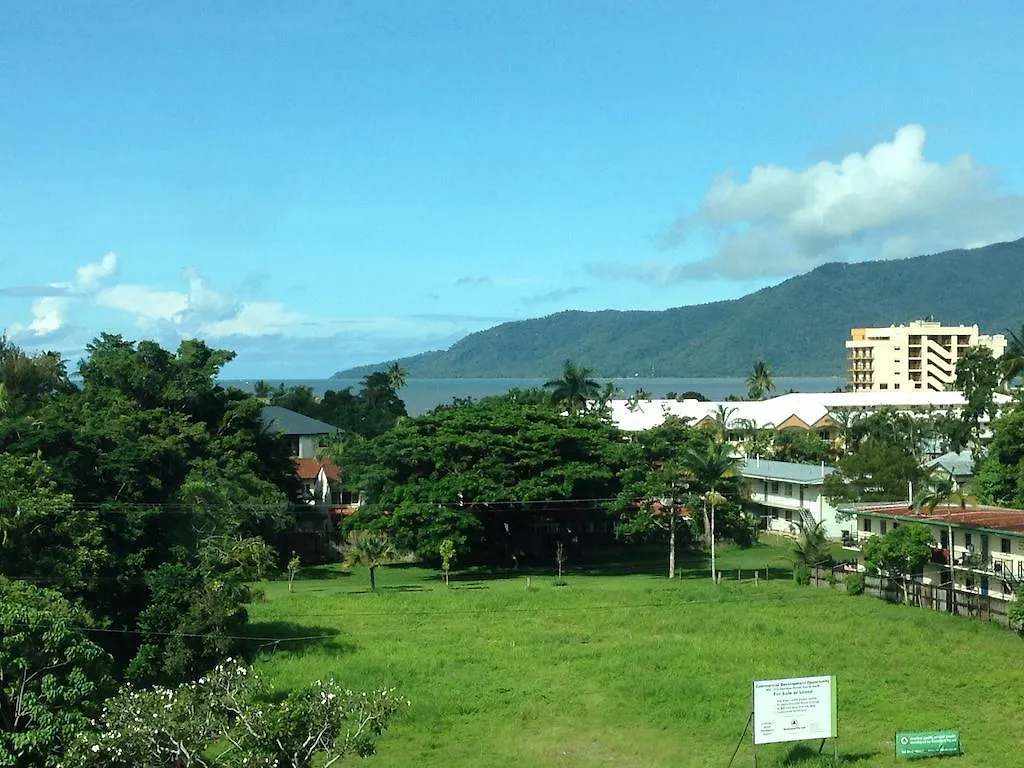 Cairns Sheridan Hotel 4*,  Australia